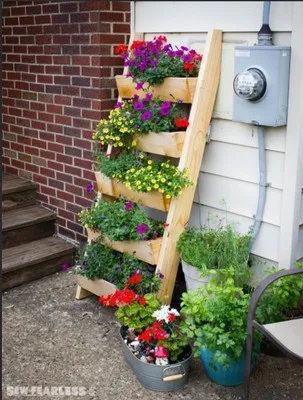 Flower stand, wooden multi-storey indoor combination, outdoor household platform, ladder, succulent green radish balcony, floor-