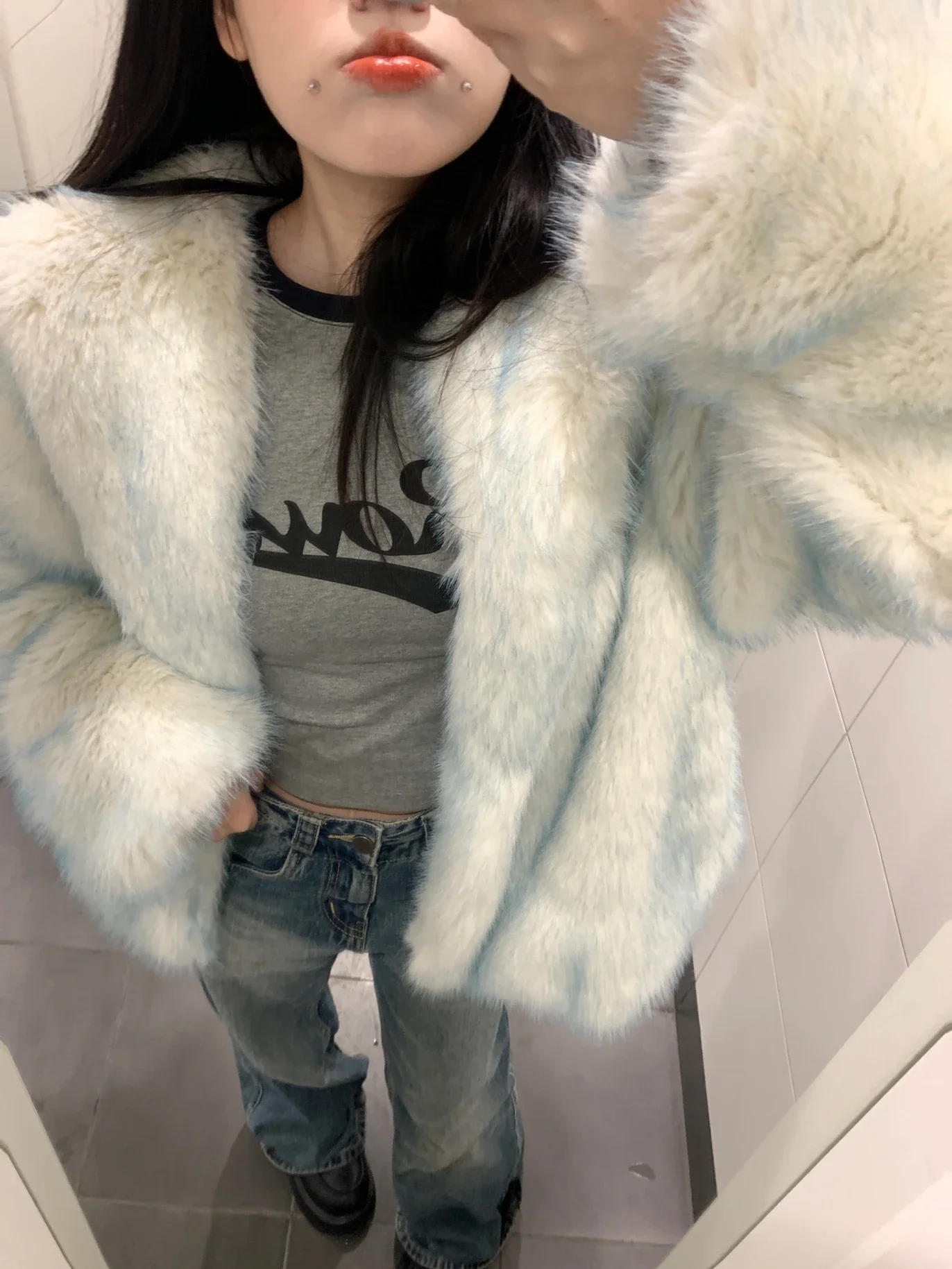 Gradient Blue Faux Fox Fur Coats Women Hooded Y2k Long Sleeve Fluffy Jacket Chic Vintage Outerwear 2024 Winter Fashion