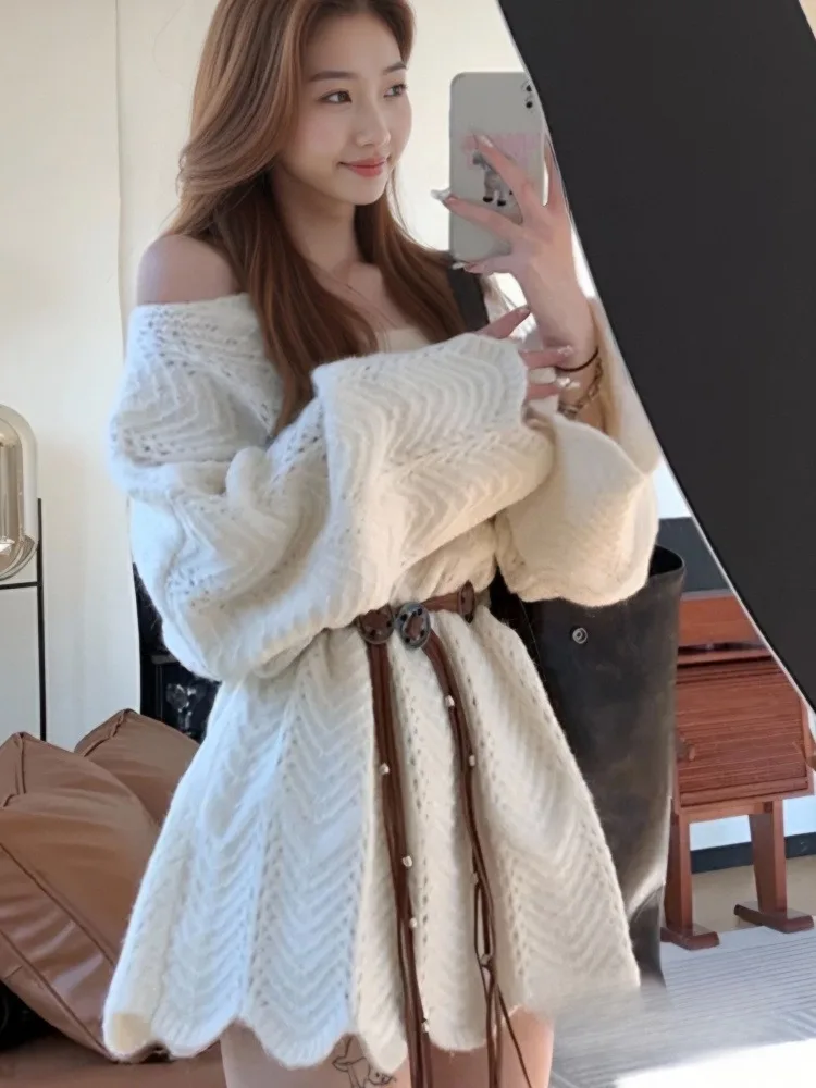 بلوزة محبوكة مجوفة على شكل زهرة غير منتظمة عصرية ومثيرة، سترة طويلة فضفاضة مكشوفة الكتف