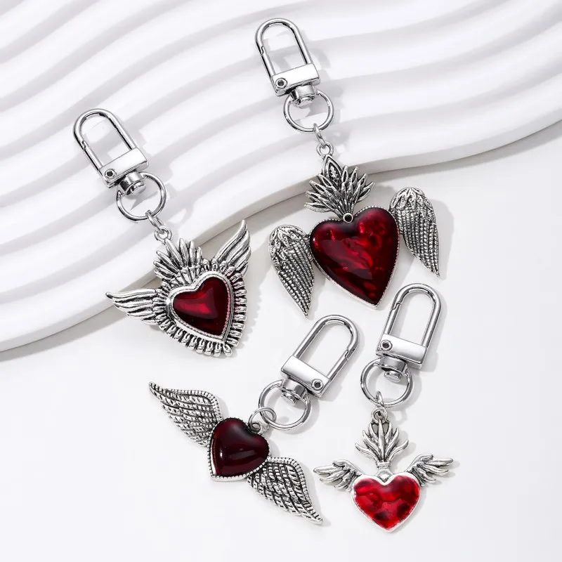 1pc Valentine\'s Day Red Love Wings Dropping Enamel Keychain Dark Romantic and Beautiful Wind Car Bag Pendant Gift Jewelry