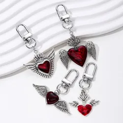 1pc Valentine's Day Red Love Wings Dropping Enamel Keychain Dark Romantic and Beautiful Wind Car Bag Pendant Gift Jewelry