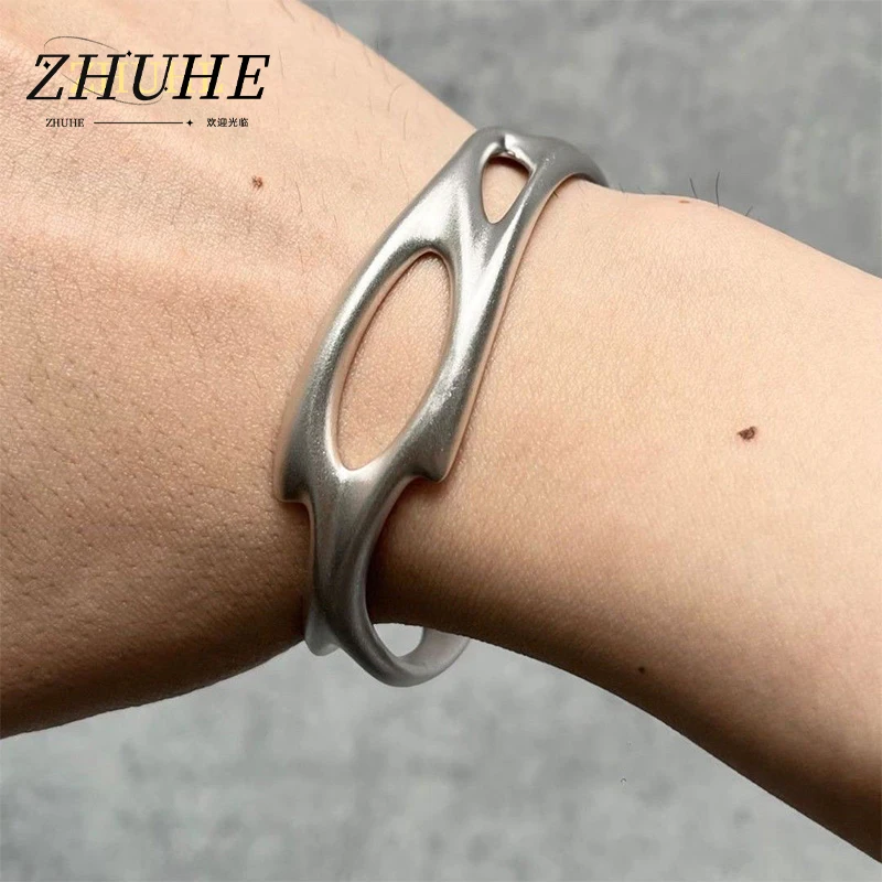 Hollow Irregular Bangle Jewelry Accessories For Women Men, Abstract Art‑Shape Open Cuff Bracelet, Copper Alloy Material, Minimal