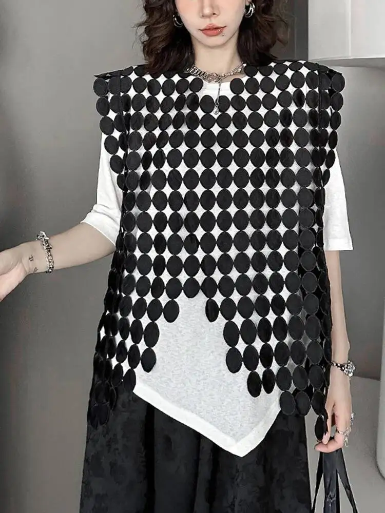 

Black Hollow Out Women Big Size Vest New Round Neck Sleeveless Personality loose Fashion Spring Summer 2026 1DFO1