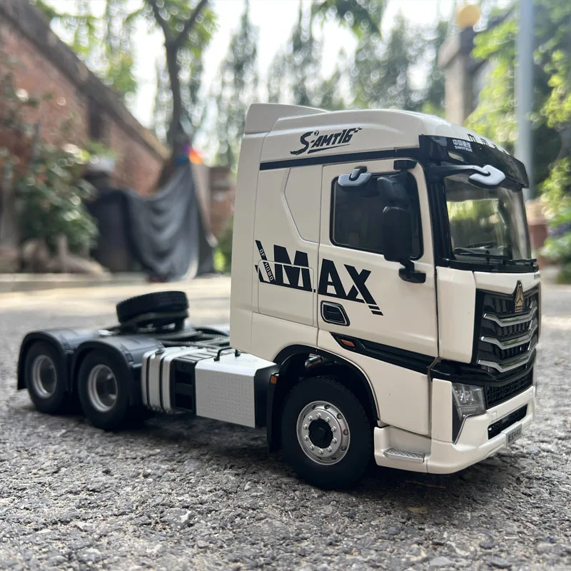 

Dealer Edition Car Model,1:24 China SINOTRUK HOWO MAX Semi Trailer Truck,Diecast Model for Collections,Display Gift for Friends
