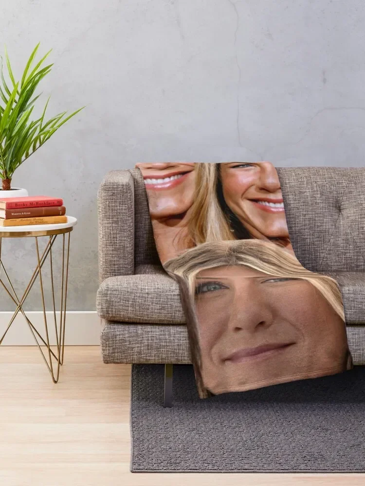 Jennifer Aniston Collage Throw Blanket anime Multi-Purpose christmas decoration Blankets For Bed Blankets