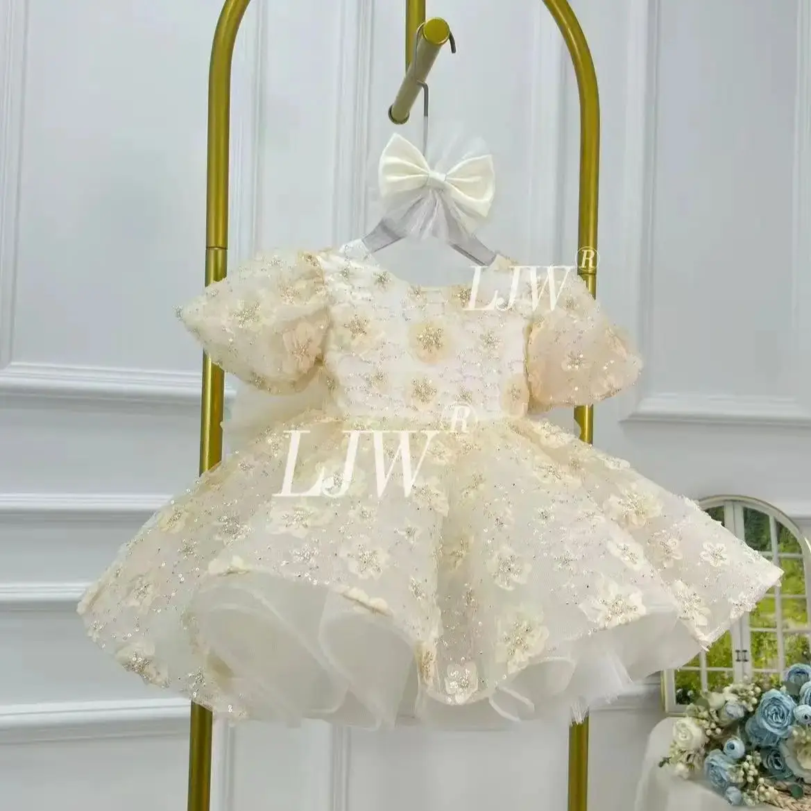 Dreams Luxury embroider lace flower Girl's dress cute puff sleeves piano performing banquet little compere evening dress