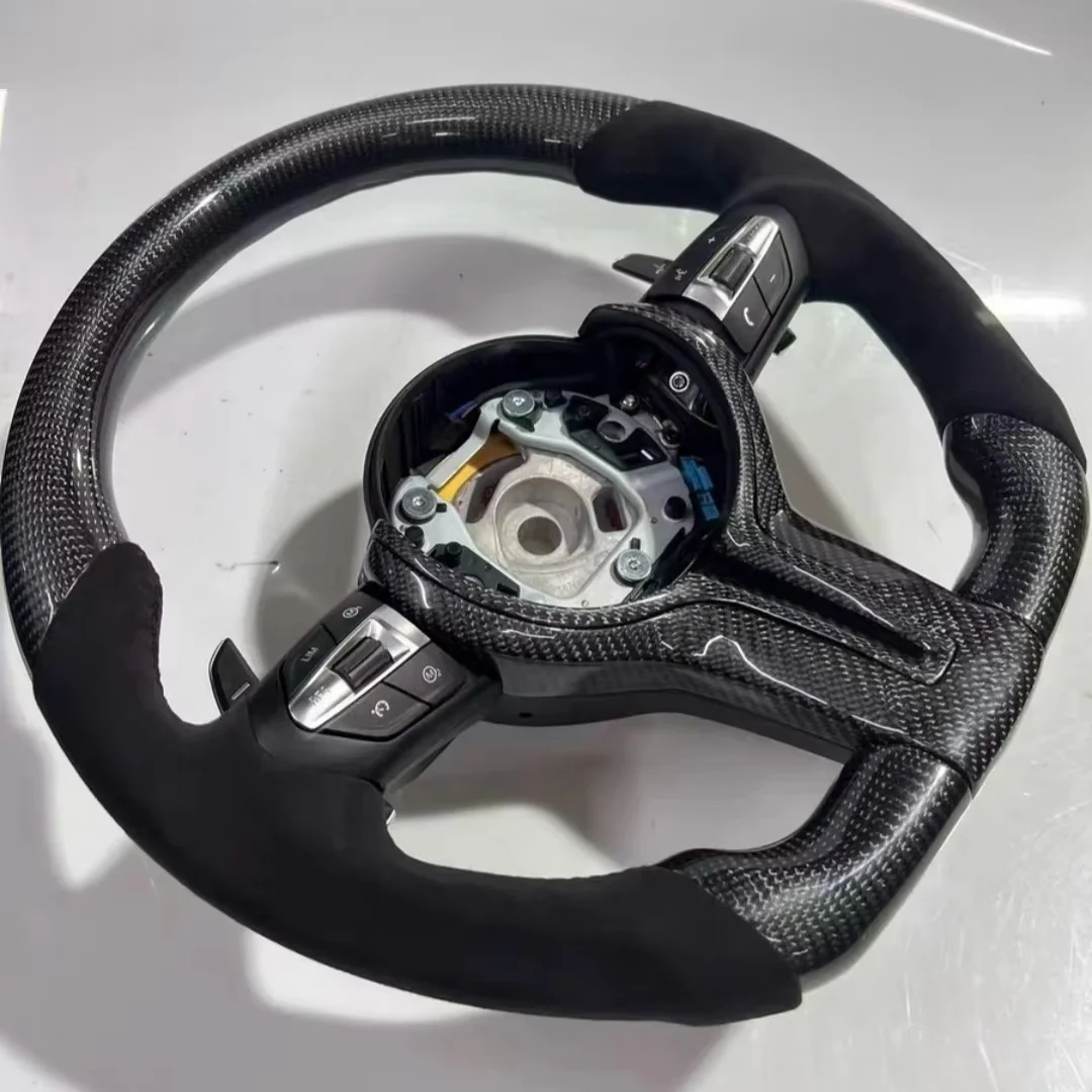 

Спортивный руль из карбона, подходит для BMW F10, F31, F34, F20, F21, F22, F25, F22, F36, F33, F32, F01, F15, F45, F30. Возможность индивидуальной настройки.