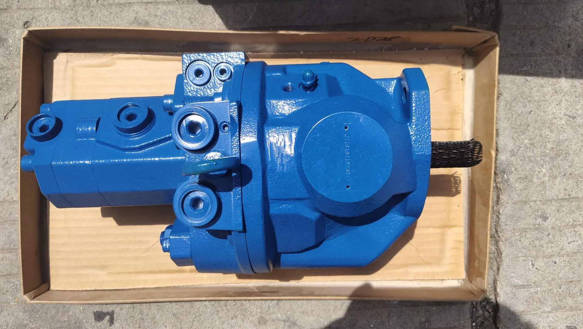 Mini Excavators Spare Parts DX27Z DX30Z DX35Z Main Pump K1016110 K1007644 Gear Pump K9005241 K9005903 K9003843