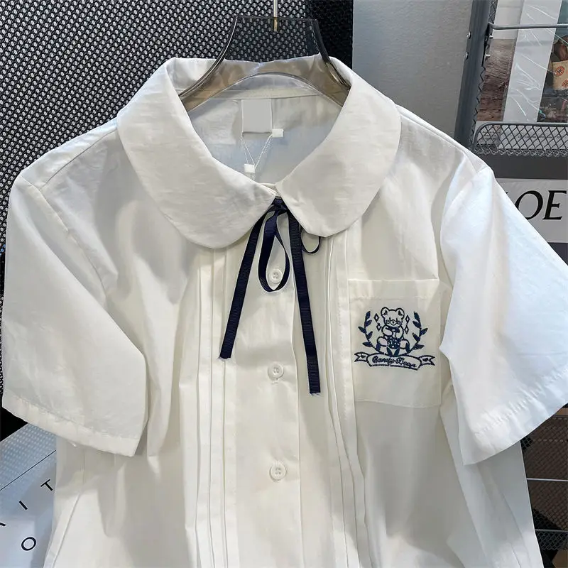 

Japan JK Peter Pan Collar White Blouse Cute Bear Pocket Embroidery Button Up Shirts Lolita Girls Lovely Summer Shirt Sleeve Tops