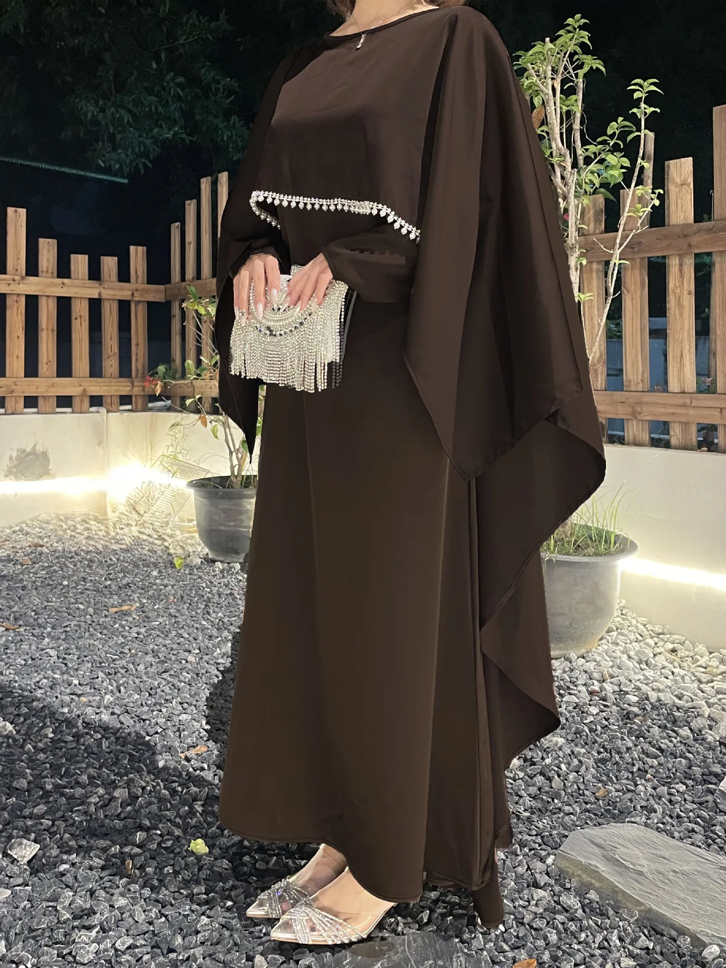 Femme Musulmane Vestidos ลูกปัดมุก Abaya สําหรับผู้หญิงดูไบ Cape ชุดราตรีมุสลิม Kaftan ตุรกี Robe Eid Djellaba ชุด