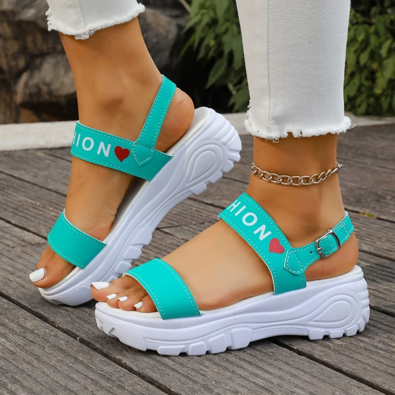 

Новые летние большие сандалии, женские повседневные сандалии на толстой подошве и наклонном каблуке, простая женская обувь, дышащая женская обувь