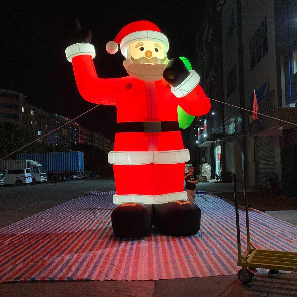 wholesale Popular Giant led inflatable santa Claus with bag decorations for christmas gathering