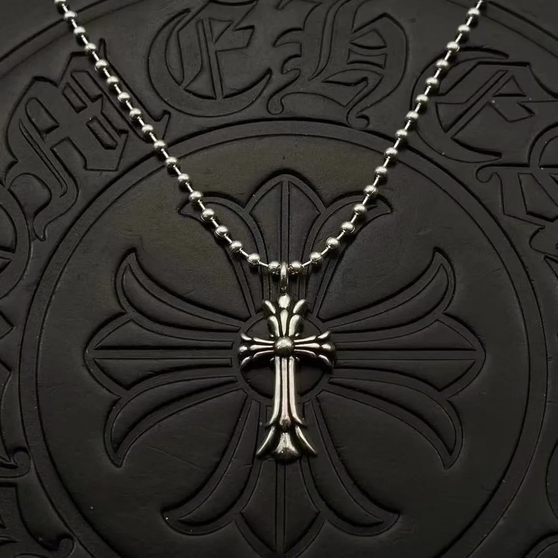 

S925 Pure Silver trendy cross necklace Thai silver old cross-border sweater chain high sense