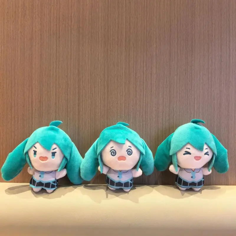 Kawaii Cartoon Hatsune Miku Plush Toys Keychain Anime Peripheral Backpack Pendant Stuffed Doll Friend Birthday Gift Decoration
