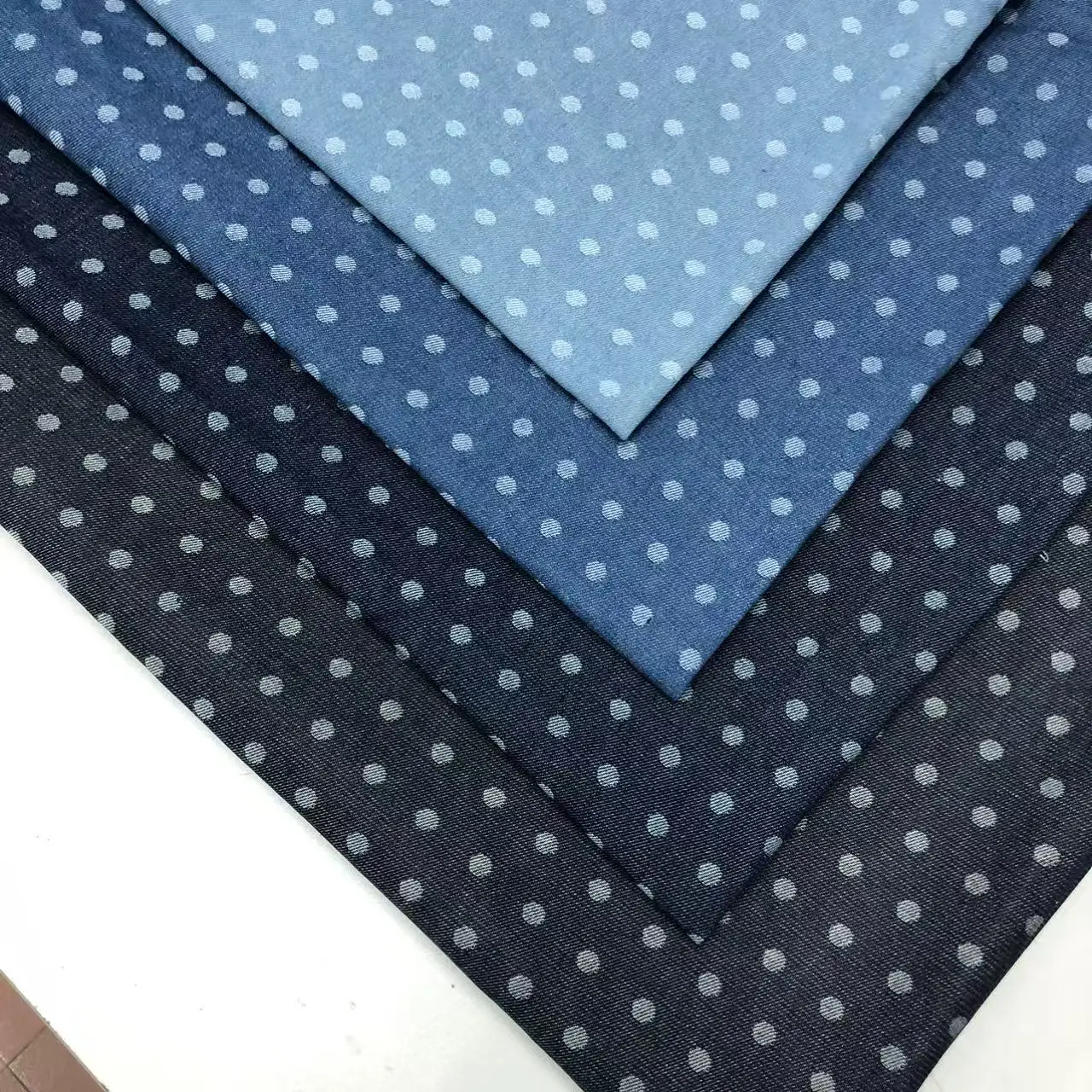 

Denim Fabric Soft Wearable Sewing Material for Dresses Bags Pants Hats Small Circular Dot Jacquard Pattern Denim Textile Cloth