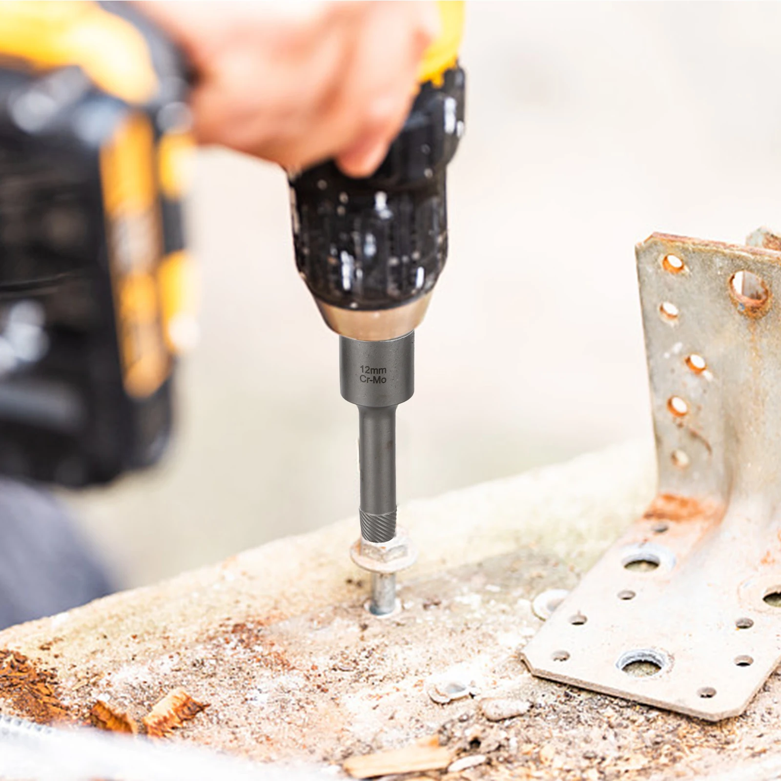 

816mm Damaged Screw Extractor for Removing For Broken Bolts and Stripped Screws Compatible with 1/2 Inch Wrench