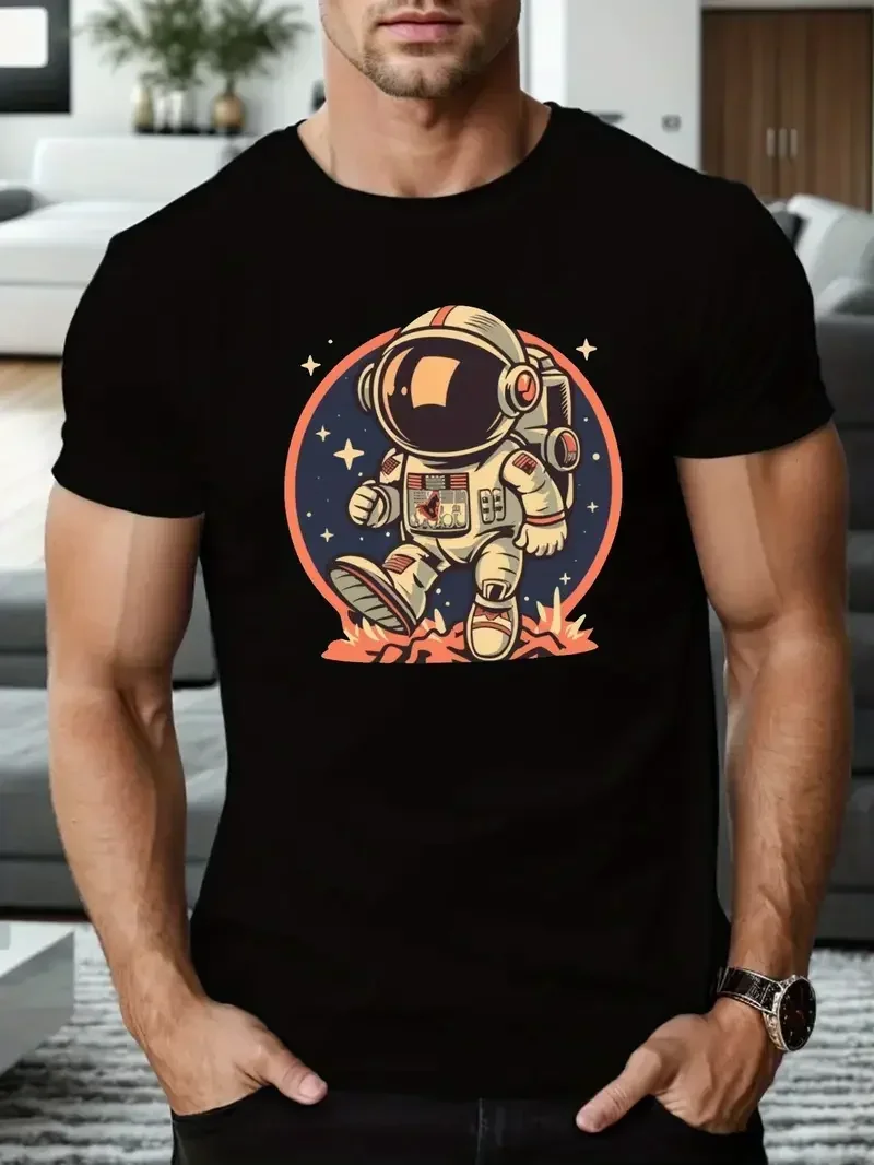 

An interesting astronaut pattern printed men's fashion T-shirt. 100% pure cotton loose and breathable T-shirt for summer