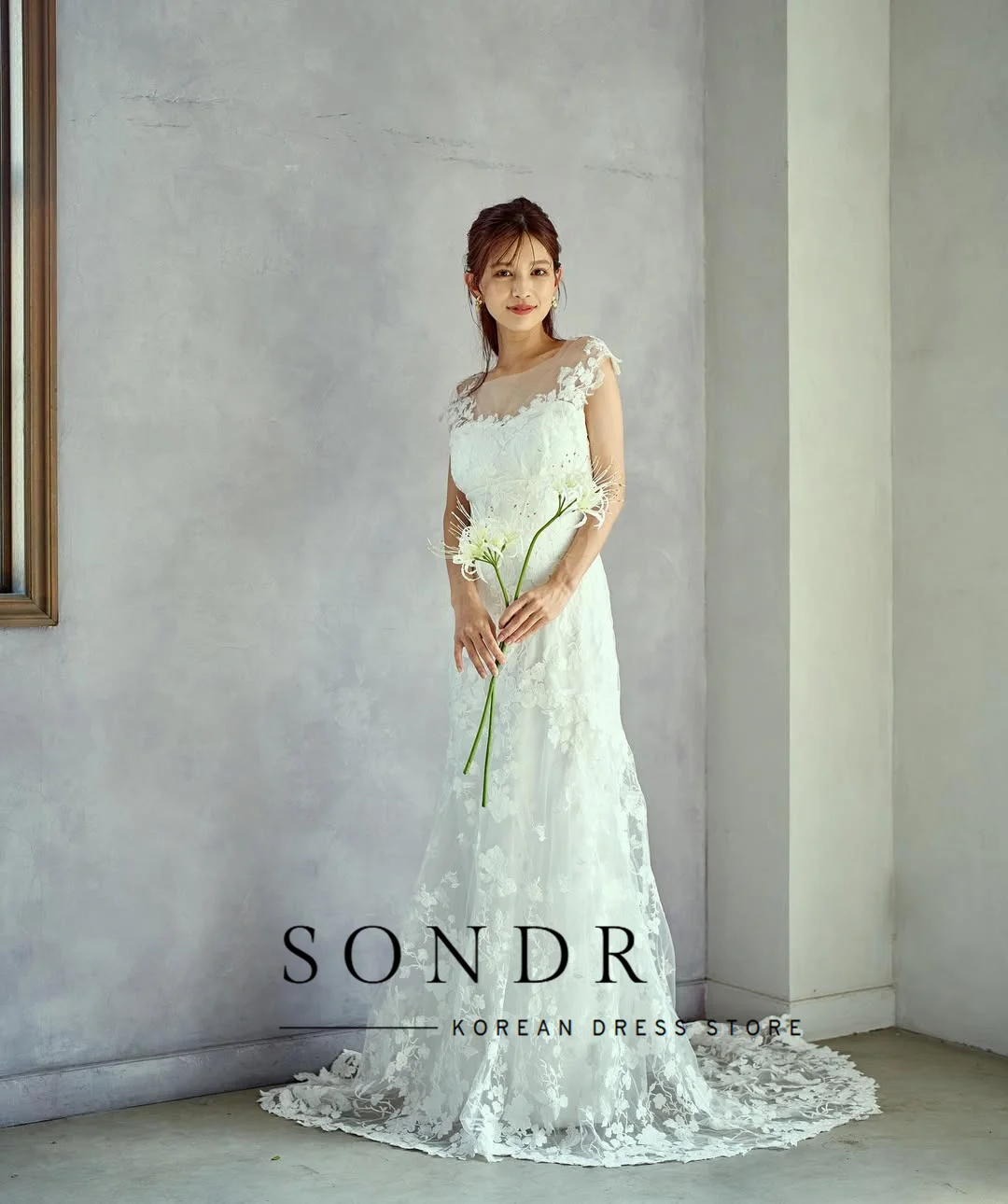 Sondr винтажные кружевные японские свадебные платья с овальным воротником, свадебное платье без рукавов, свадебные платья со шлейфом по индивидуальному заказу