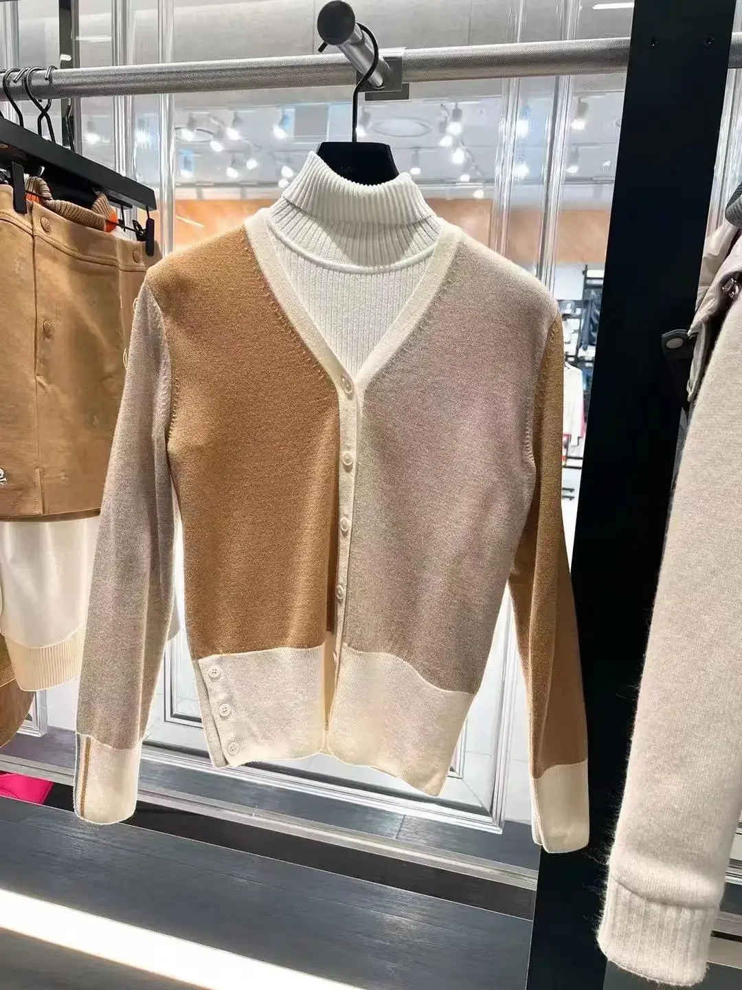 Clearance Sale-Women's Golf Cardigan Autumn Winter V Neck Knit Sweater Fashion Versatile Warm Comfortable Golf Outerwear Tops