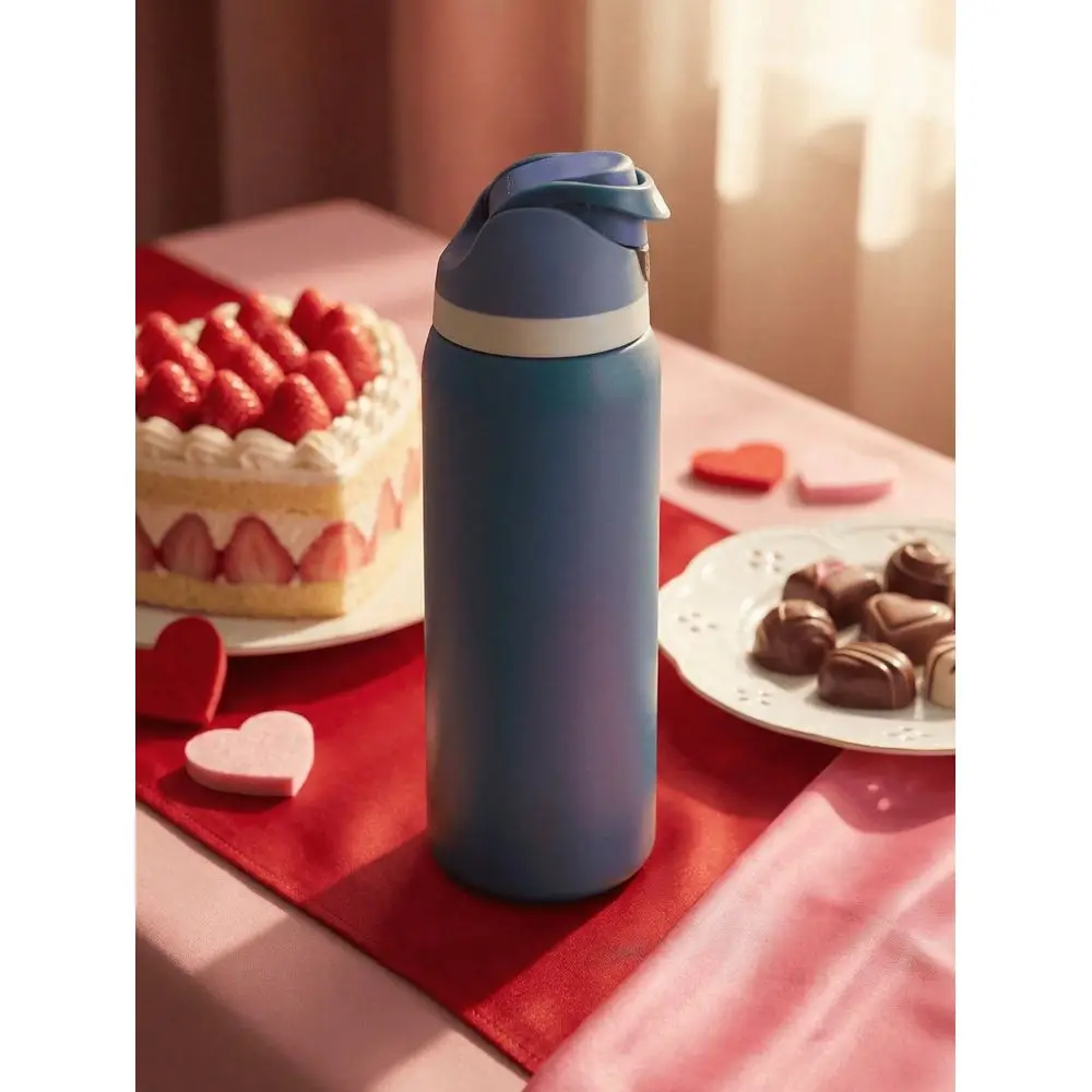 

Lake Blue Vacuum Flask With Straw 32oz,945ML, Cold And Hot Water Can Be Insulated, Beautiful Appearance, Exquisite Workmanship,