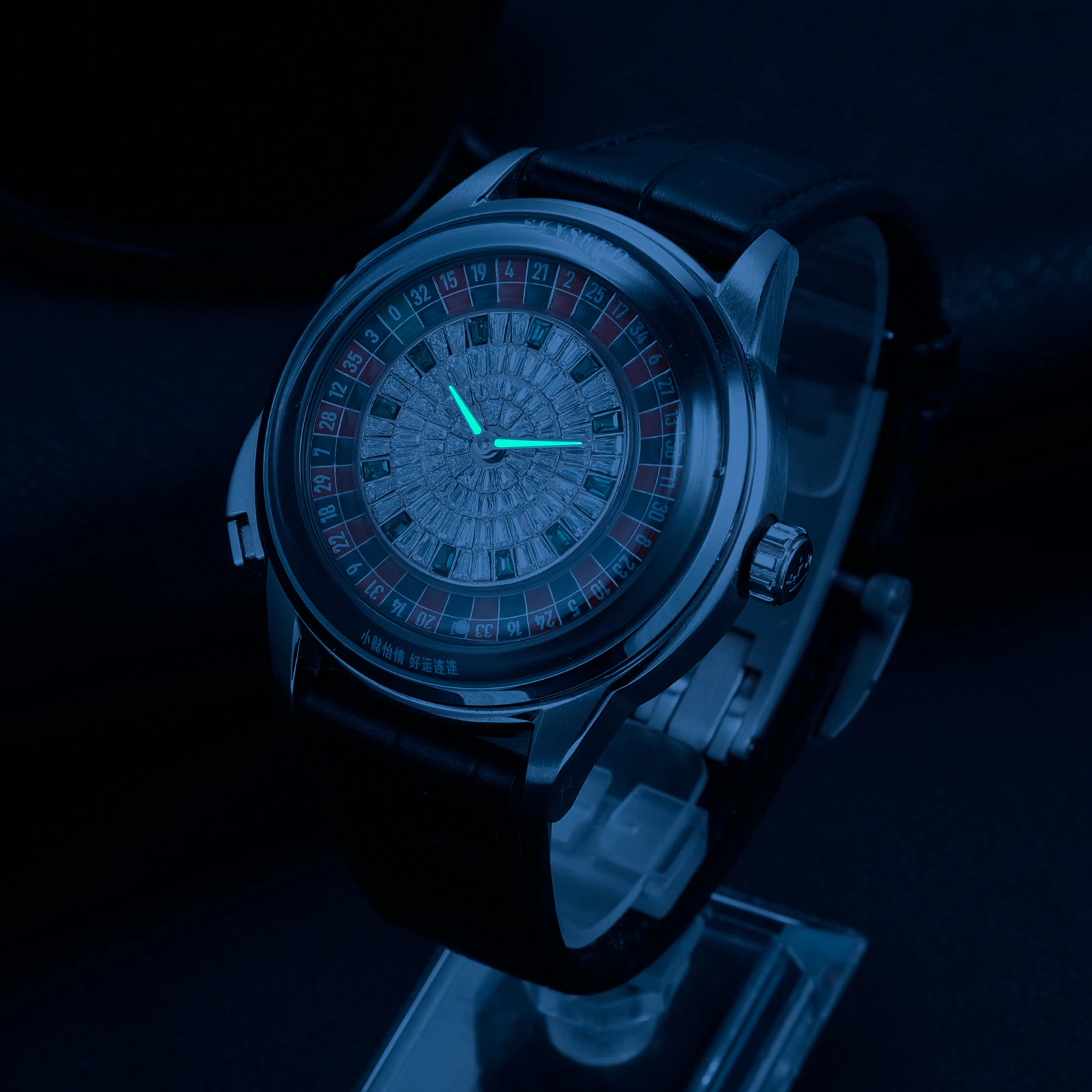 カジノ機械式腕時計、特殊回転ダイヤル、シーガルムーブメント、FKMレザーバンド、ステンレススチール、サファイアクリスタル、メンズウォッチ