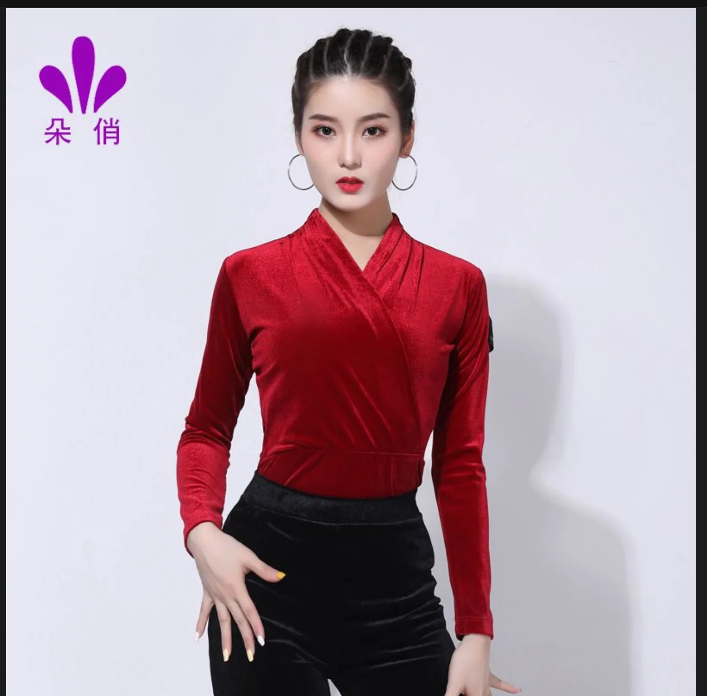 

1pcs/lot woman fashion latin dance velvet top lady autumn winter latin dance long sleeve top