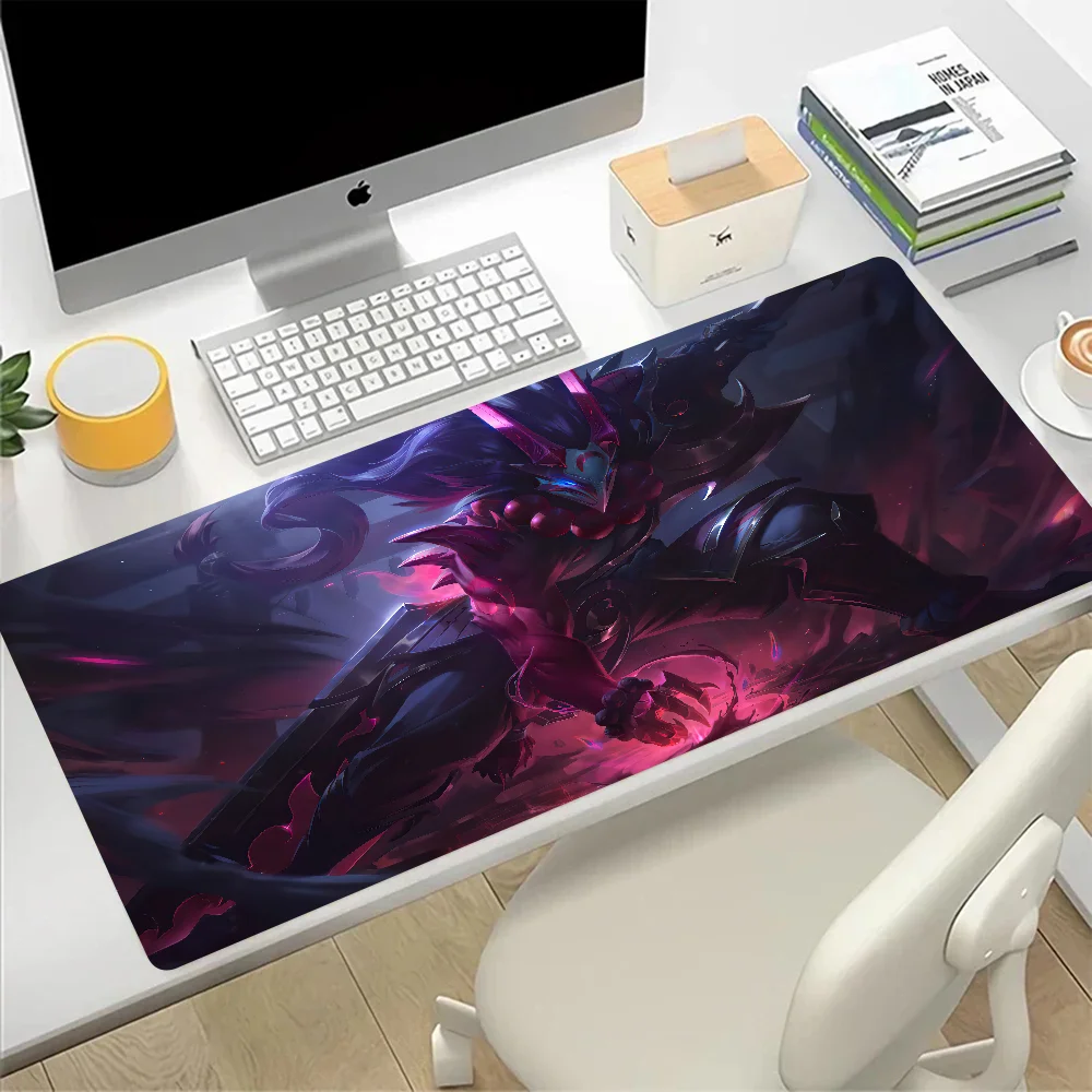 League of Legends Tryere แผ่นรองเมาส์ขนาดใหญ่ Gaming Mousepad PC Gamer คอมพิวเตอร์สํานักงานแผ่นรองเม้าส์ XXL แล็ปท็อปแป้นพิมพ์ Pad Pad