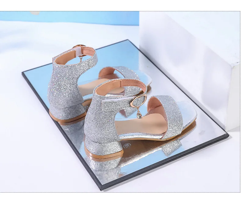 Modische Kinder-Sommersandalen mit Pailletten, einfache Mädchen-Freizeitschuhe, Prinzessinnen-Schuhe mit niedrigem Absatz, Hochzeitsschuhe, Party-Sandalen für Kinder, High-Top-Sandalen – Detail 16