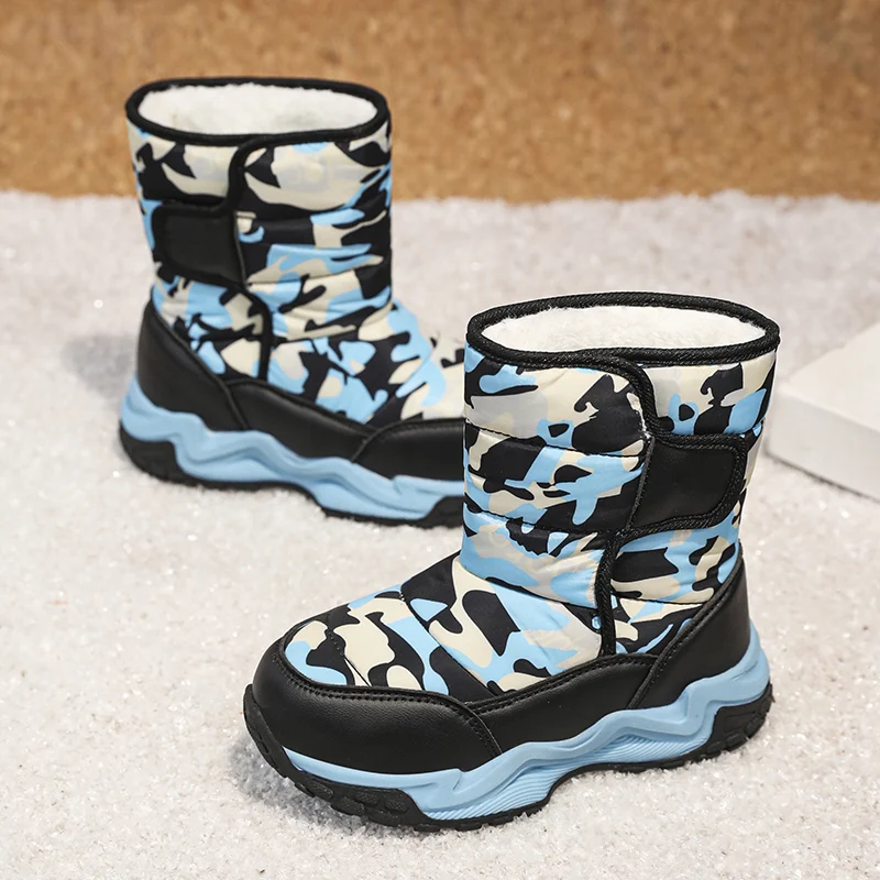

Зимние модные утепленные хлопковые непромокаемые камуфляжные кроссовки, новые детские уличные зимние ботинки на толстой подошве с пряжкой