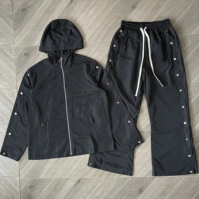 

SAINT Embroidered Buckle Sports Style Casual Windbreaker Jacket Men Women Black Sunscreen Overcoat