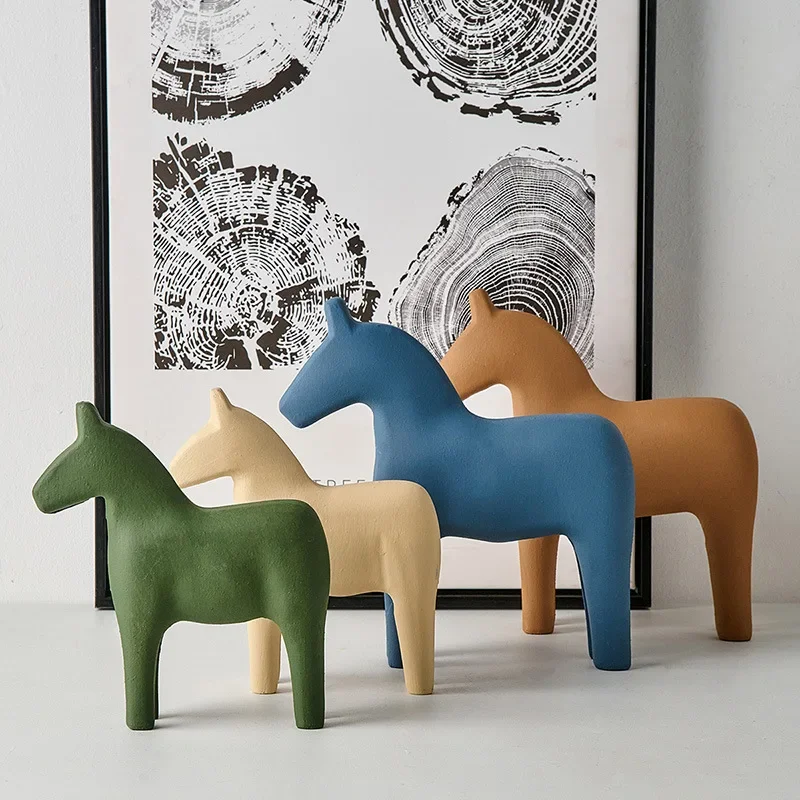 Modern Nordic Style Creative Ins Wooden Horse Decorative Figurine For Home Living Room TV Cabinet Children's Room Decor