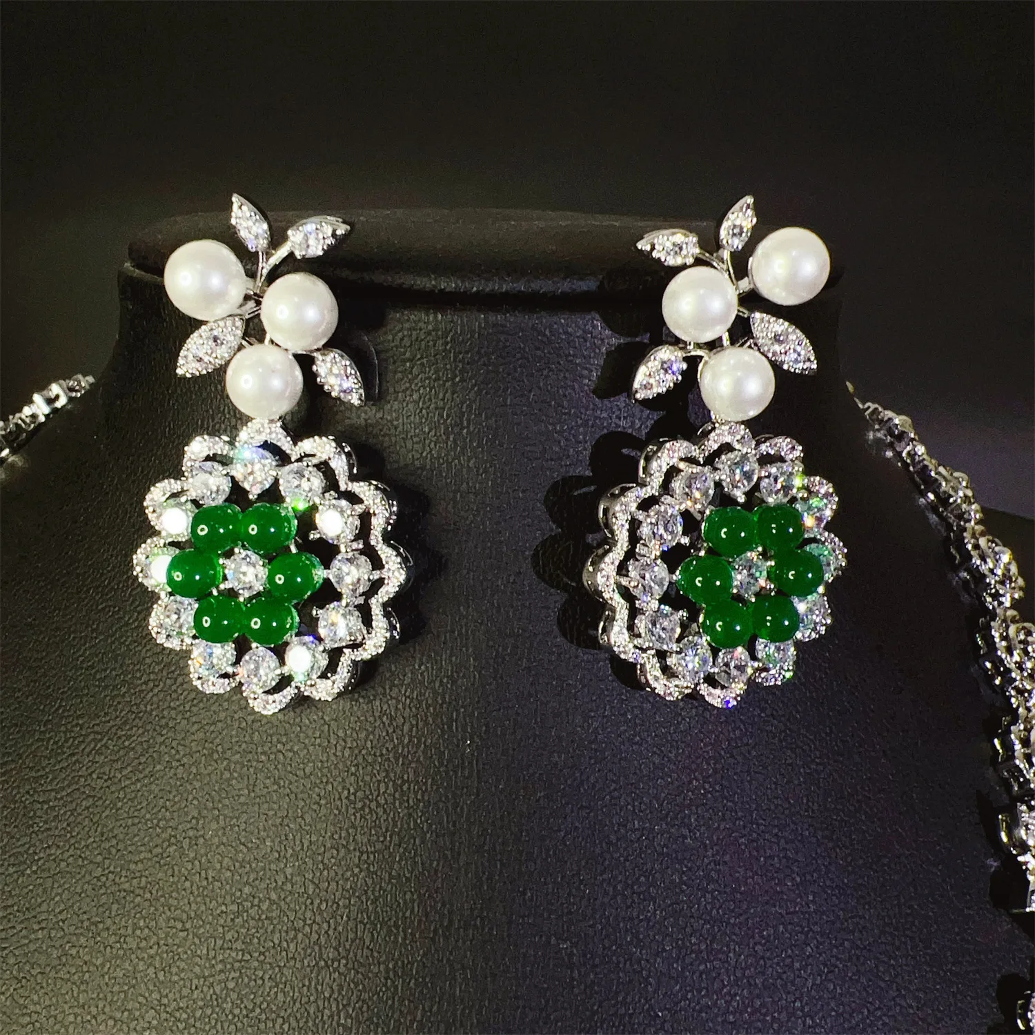 Vintage Green Flower CZ & Pearl Jewelry Set Cubic Zirconia Inlaid Necklace Earrings Bridal Evening Dress Banquet Jewelry Gift