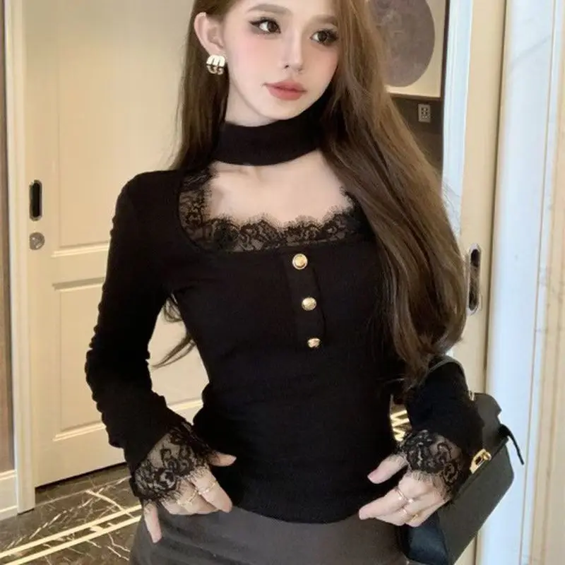 Elegant Long Sleeve T-Shirt Women's Spring Autumn Versatile Slimming Lace Splice Short Top French Style Soft Knitted Sweater