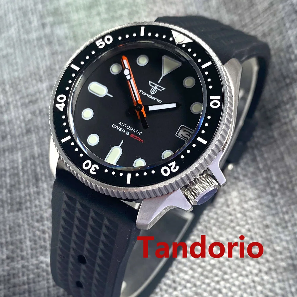 

37mm Tandorio 200M Diving Japan NH35A 120 Click Sapphire Glass Luminous Automatic Orange/Black Dial Mens Watches Date 3.8 Crown