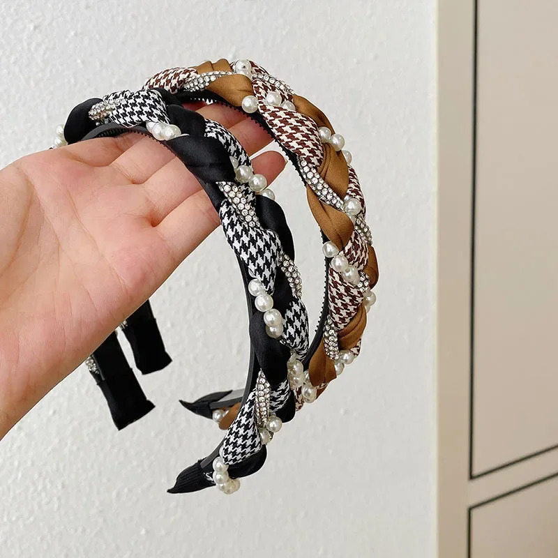 クリスタルヘッドバンド 女性用 ガールヘアアクセサリー フレンチスタイル ハイエンド ツイストブレイドヘッドバンド ラインストーンとパール付き