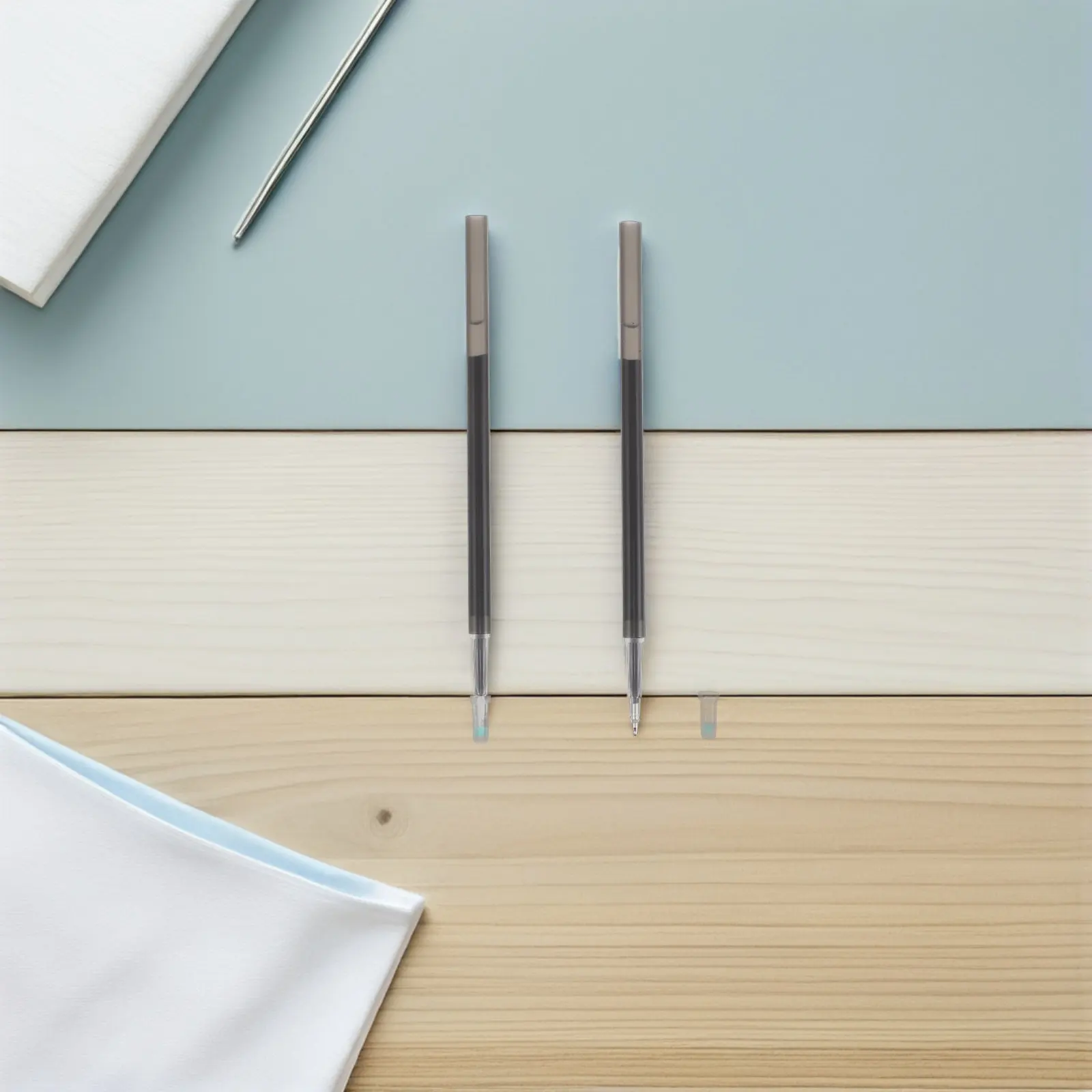

100Pcs Erasable Pen Refills Gel Ink Smooth 0.5mm Heat Erasable for School Note Taking Drawing Bulk Pack Pen Insert