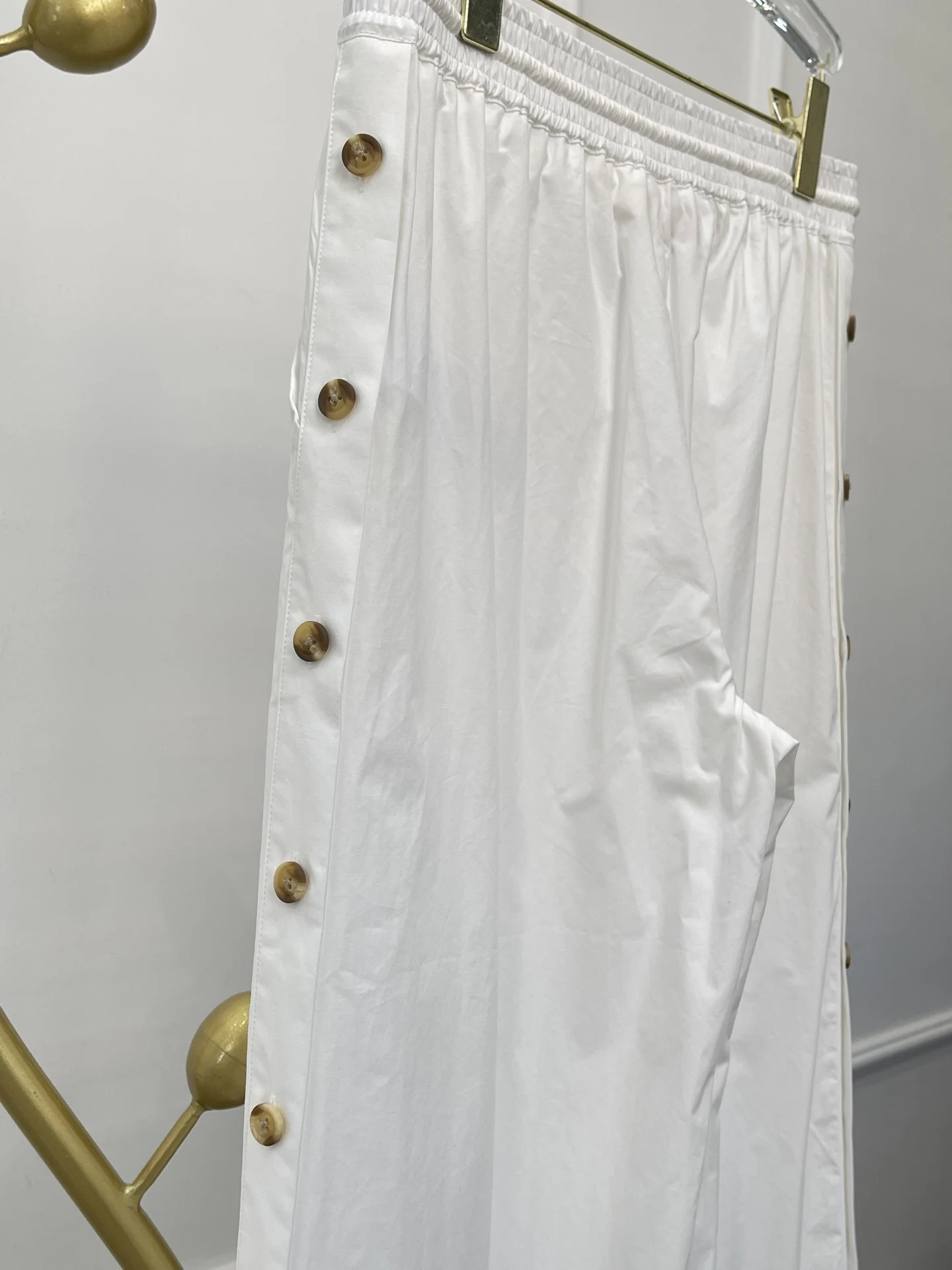 

White Long Sleeve Warp Blouse Tops and Side Button Decoration Pants Set