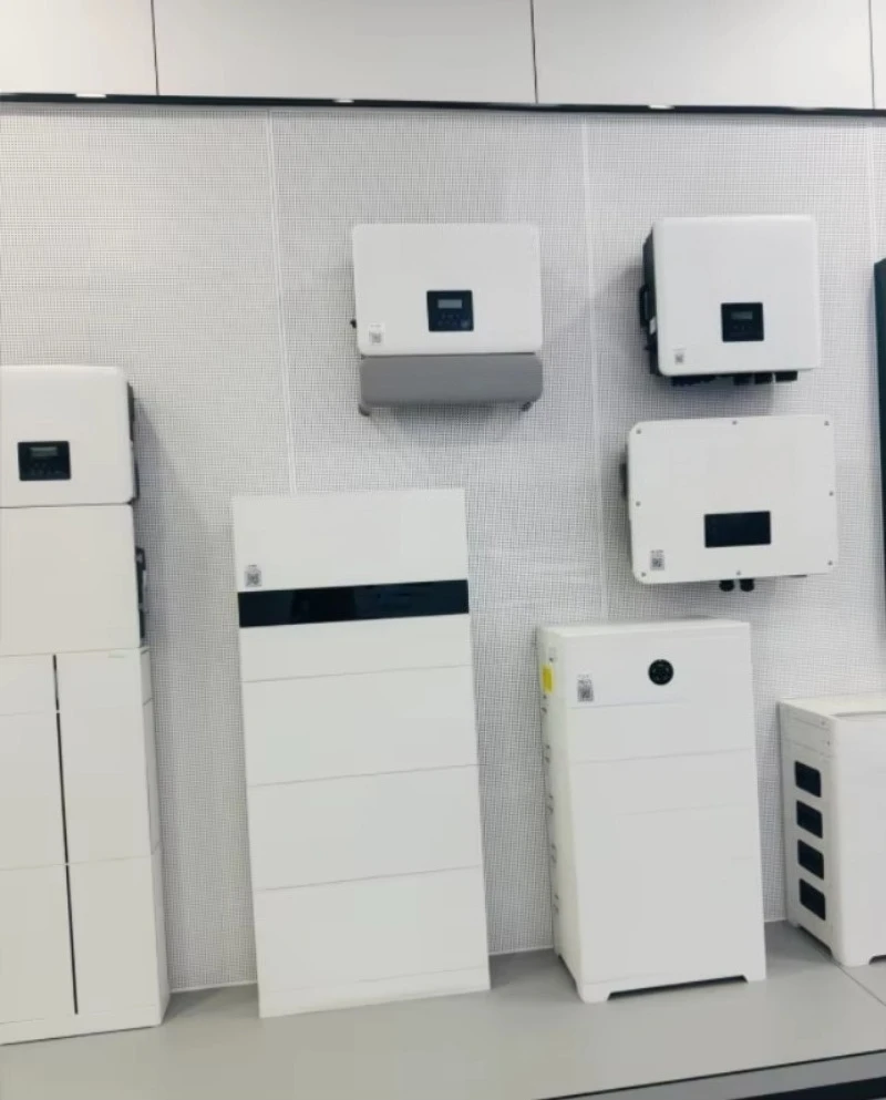 Single Phase Hybrid Inverter 10kW 12kW 8000W SolaX X1 48V Battery Compatible 3  200% Oversizing Residential Solar Inverters