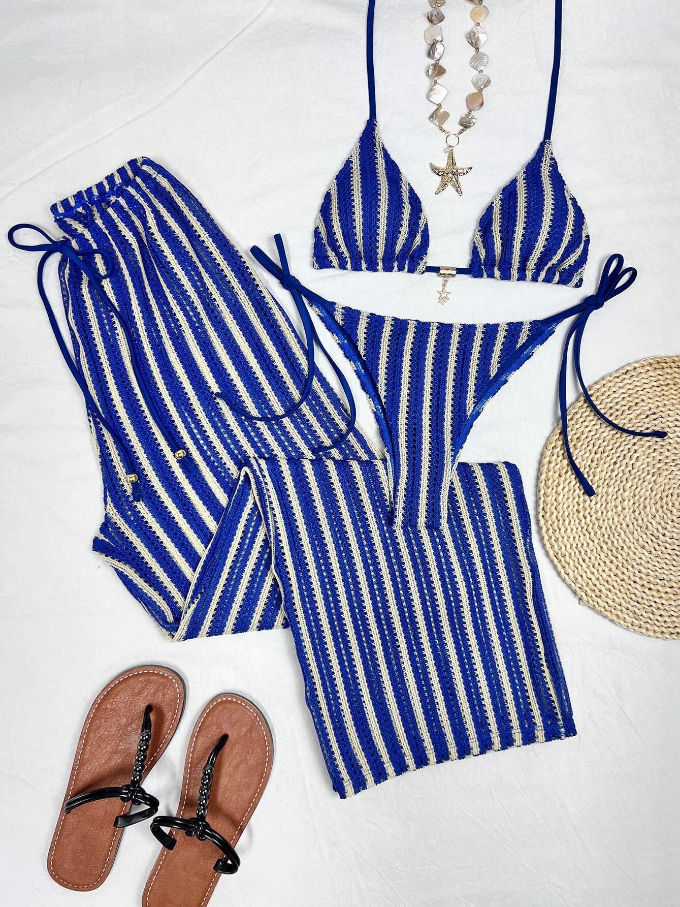 

Комплект бикини из трех предметов: раздельный купальник с цветовыми блоками и сексуальными бретелями из специальной ткани, длинные брюки, женские джинсы, повседневный костюм для серфинга