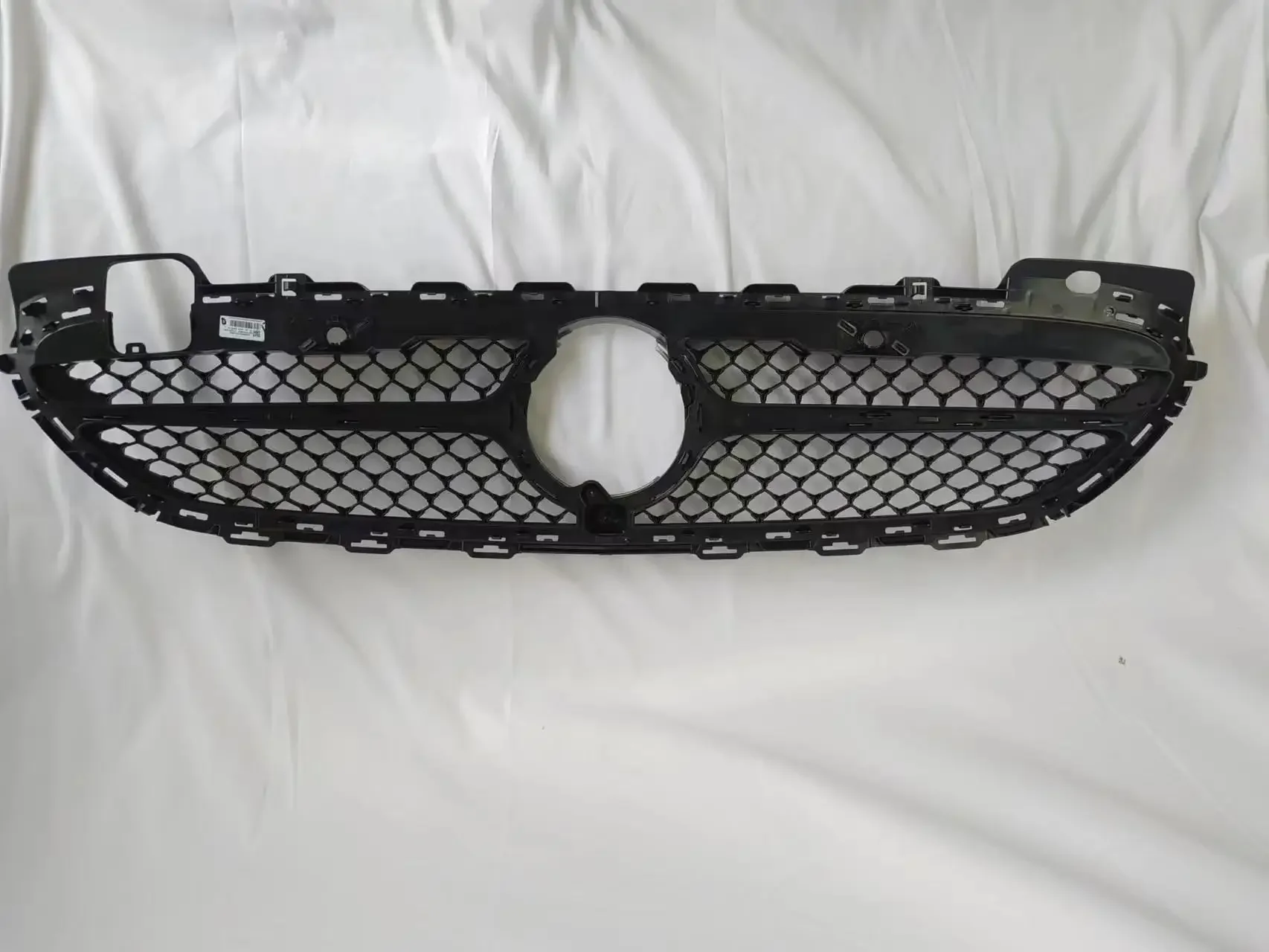 Good Quality Car Grille Diamond 2068804205 For Mercedes Benz C c200 c260 c300