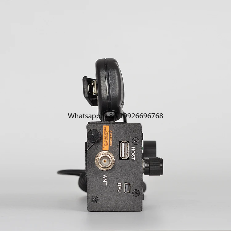 

Горячая продажа мобильного радио рации дальнего действия Hf Sdr трансивер с производителем батареи