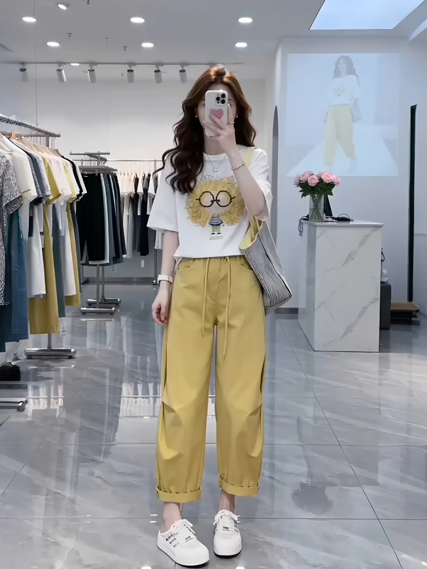 

Unique Summer Small Set Personality Print Trendy Two-Piece Suit Breathable Casual Commute Style High Waist Pants round Neck T...