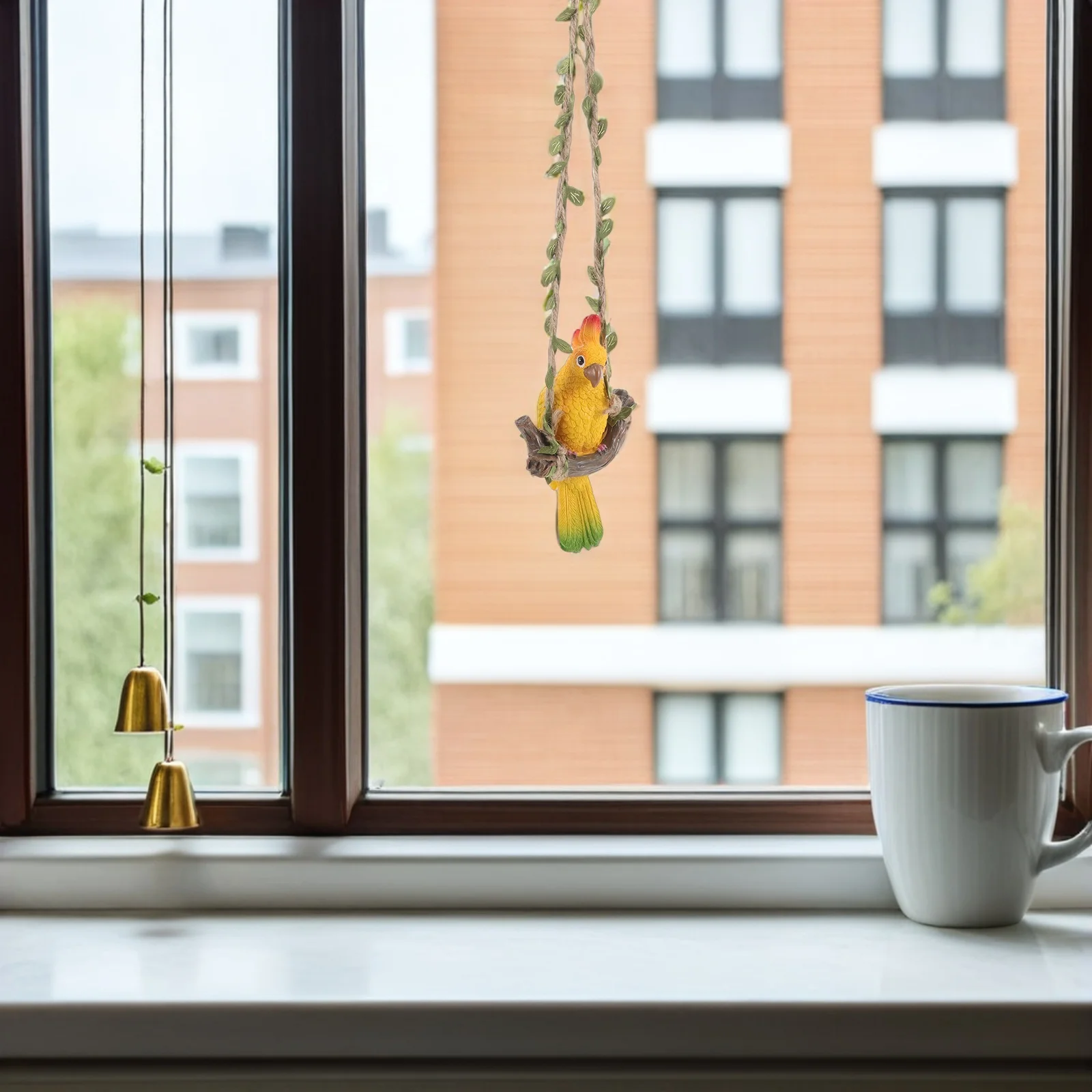 

Parrot Swing Hanging Outdoor Garden Decor Resin Parrot Statue Bird Ornament for Patio Balcony Garden Bird Figurine