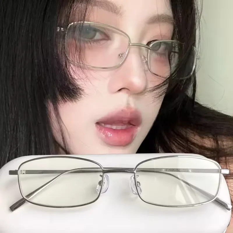 

Корейские новые женские очки в стиле Харадзюку в маленькой квадратной оправе Y2K, металлические очки, прозрачные очки для чтения, очки с блокировкой синего света