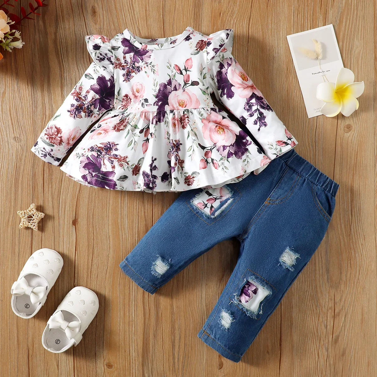 PatPat 2pcs Baby Girl Allover Floral Print Ruffle Long-sleeve Top and 95% Cotton Ripped Jeans Set Plants and floral  Full print