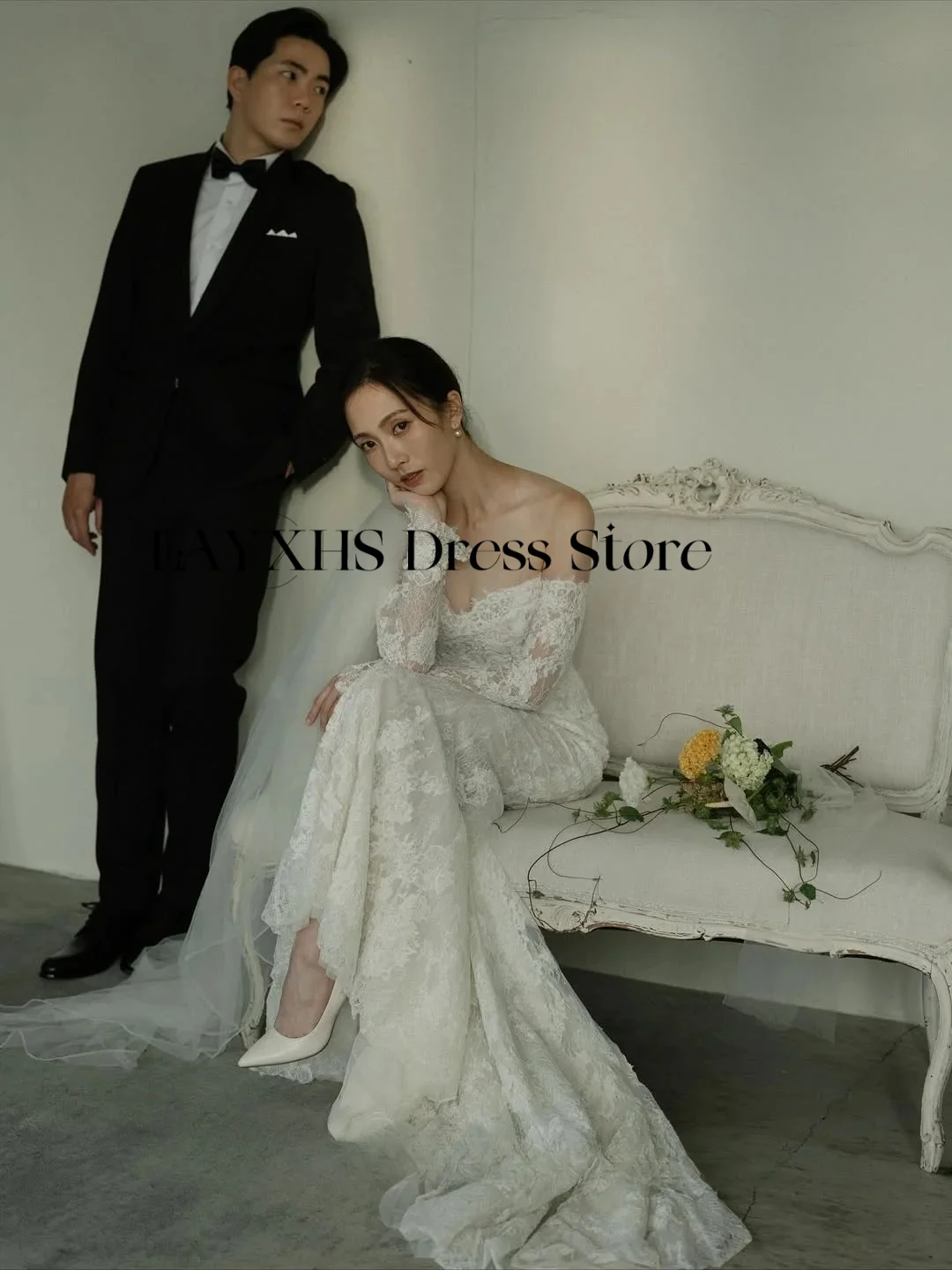 恋人レースアップリケウェディングドレス韓国日本女性のための長袖背中の開いたエレガントなブライダルドレス写真撮影カスタマイズ