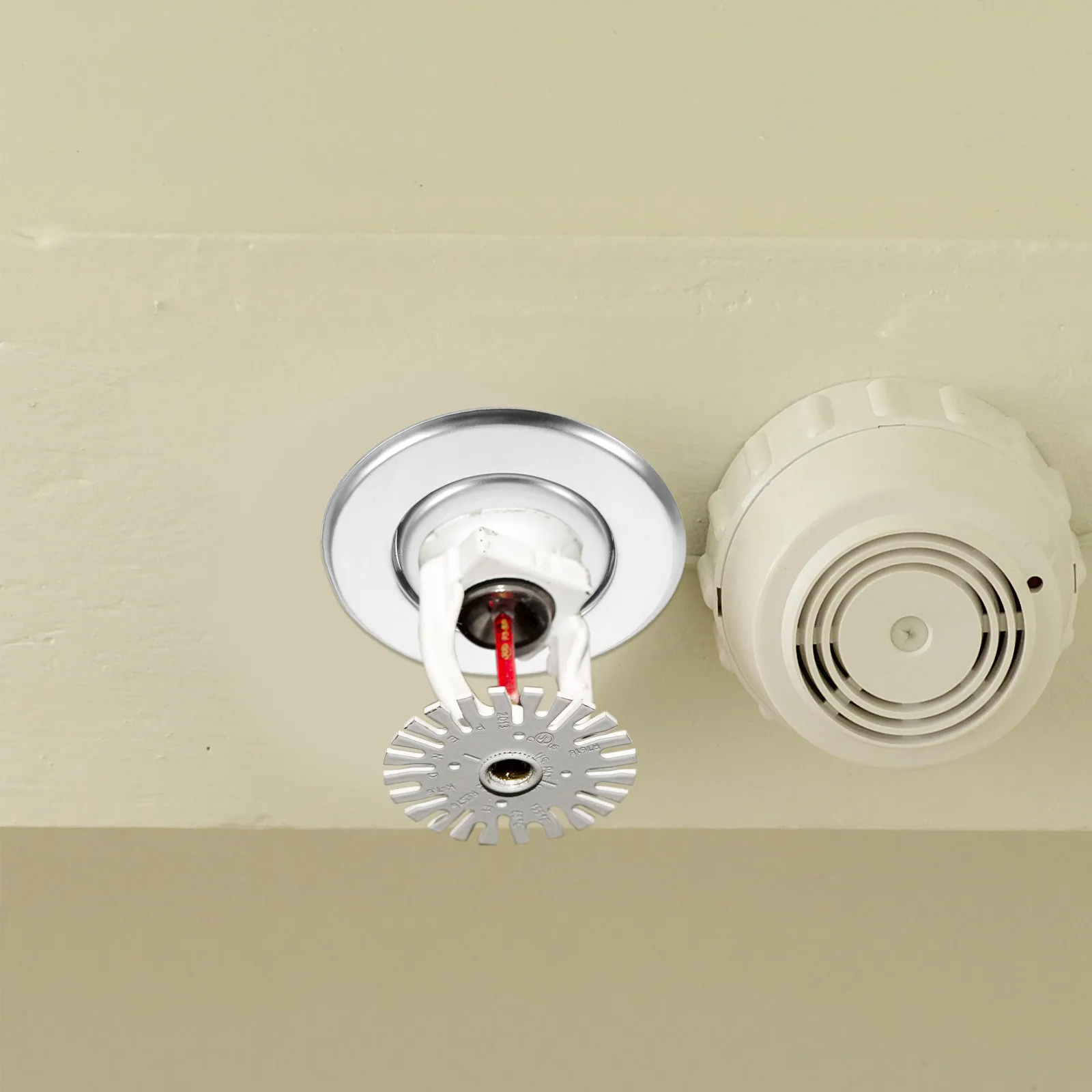 18Pcs Recessed Fire Sprinkler Escutcheon Plate Cover Double Layer Metal Ceiling Trim Ring for Office Home Commercial Safety