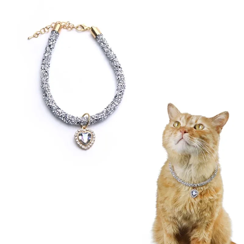 Sparkling Crystal Luxury Cat Collar with Heart Gemstone Pendant, Reflective Rhinestone Necklace for Cats, Puppy Pet Accessories