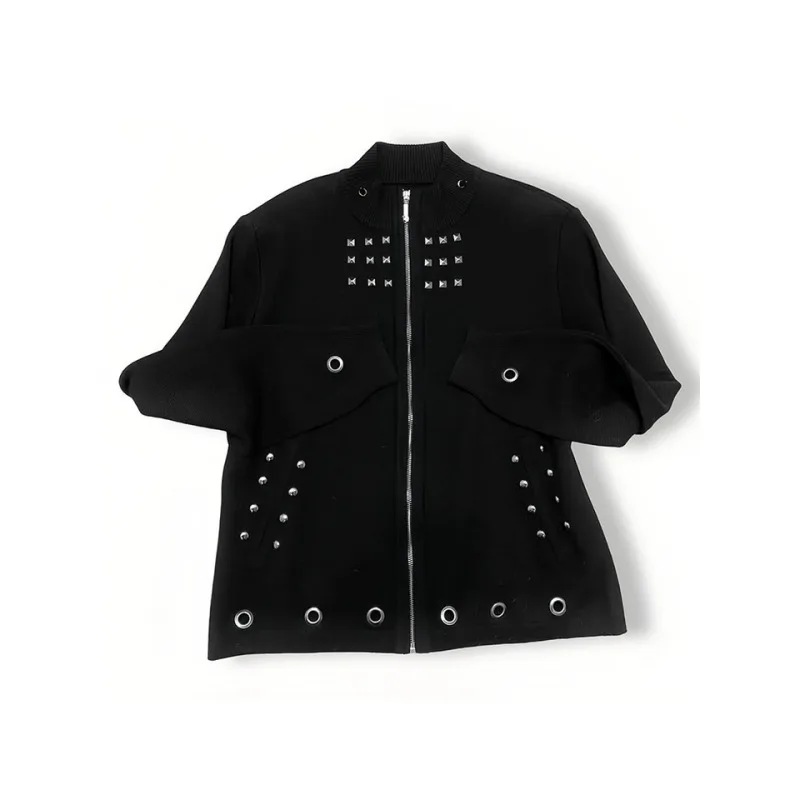 

Куртка в стиле Y2K: готическая мода, эстетика Харадзюку, дерзкий и стильный образ, модный ретро-стиль, свободный крой, повседневный стиль 90-х.