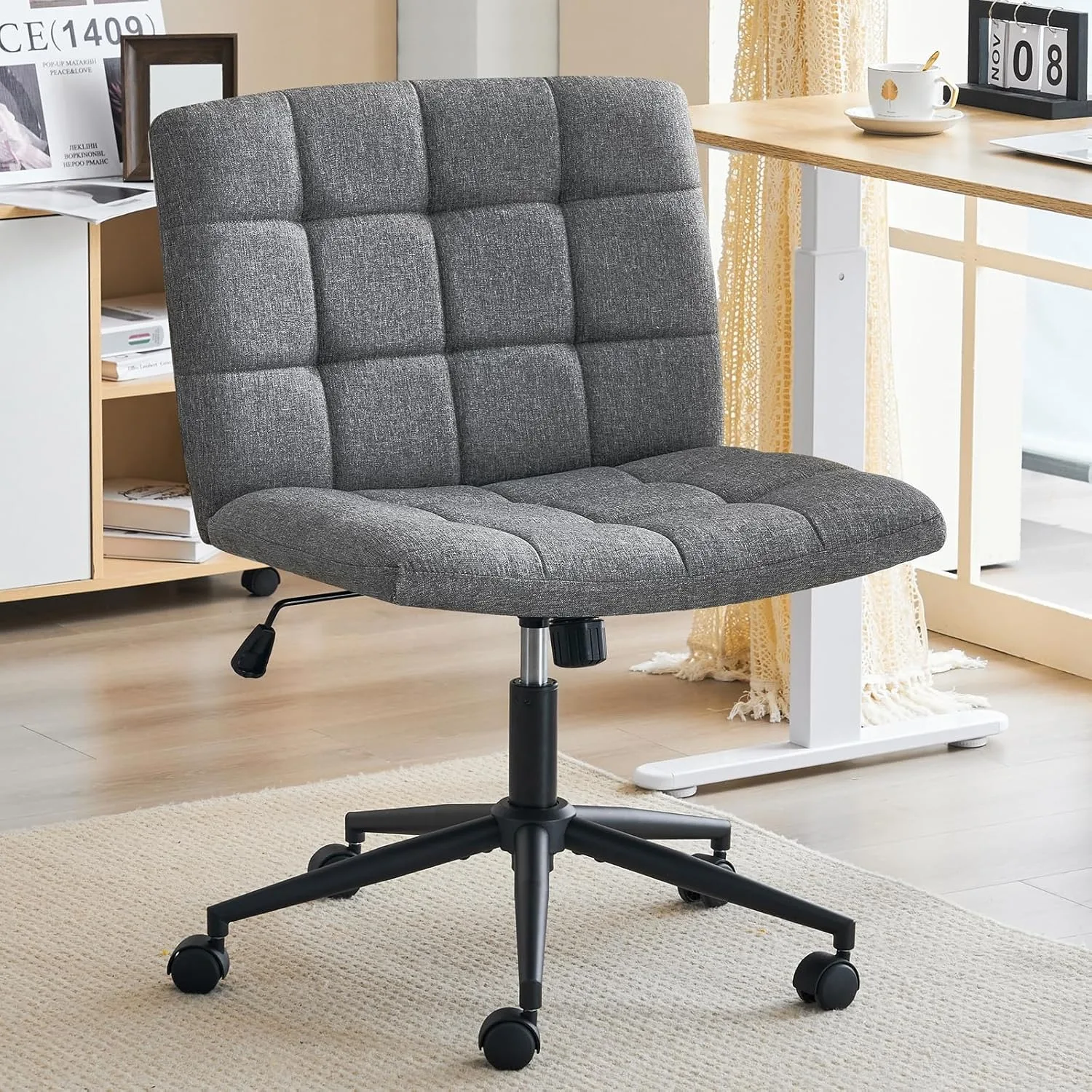 

Rotating pan legged chair with wheels, suitable for home offices, adjustable height, comfortable seat, gray